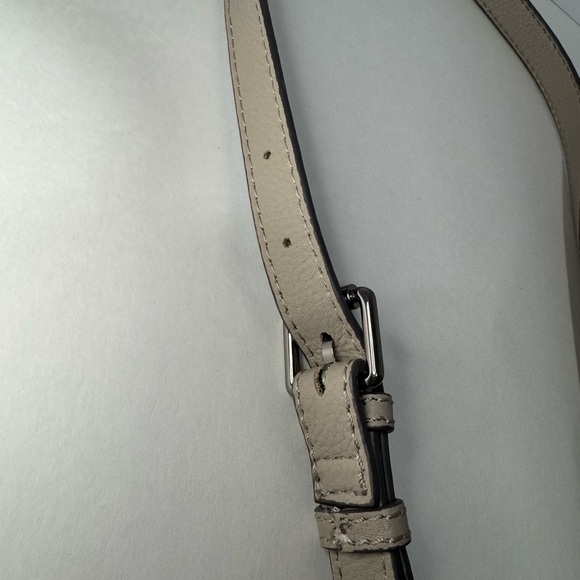 HOBO Snakeskin Pattern Crossbody Bag - Picture 4 of 12